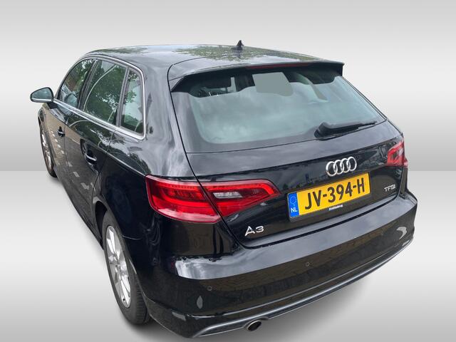 Audi A3 SPORTBACK 1.2 TFSI Adrenalin S-Line / Navigatie / Parkeerhulp achter / 16'' / Cruise Control / Xenon / Dakspoiler / Climate Control