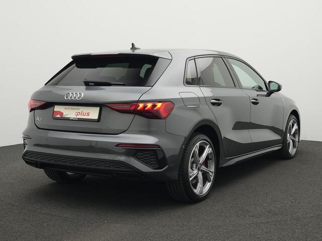 Audi A3 SPORTBACK 45 TFSI e 245 pk S-tronic S edition Competition / S-Line | Stoelverwarming | Navigatie | Parkeersensoren voor/achter | Adaptive Cruise