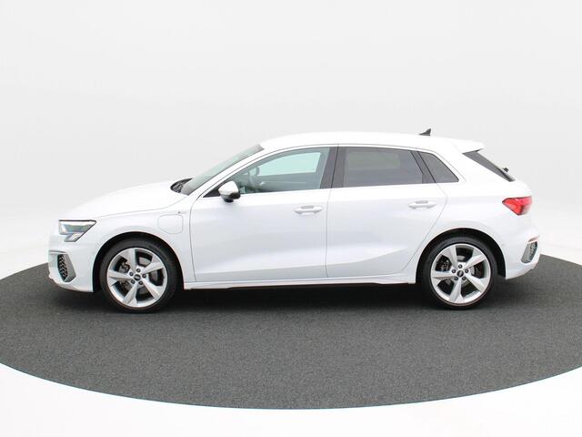 Audi A3 SPORTBACK 40 TFSi e 204 Pk Automaat S-Line | Full LED | 18 Inch | Adaptive Cruise | App Connect | Stoelverwarming | 69.586 Km!!