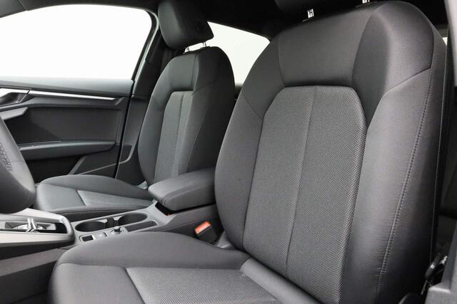 Audi A3 SPORTBACK 30 TFSI 110 pk S-tronic Pro Line | Parkeersensoren achter | Cruise Control | Apple Carplay / Android Auto