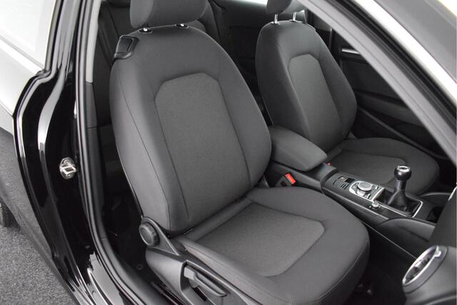 Audi A3 SPORTBACK 1.0 TFSI 116pk H6 Pro Line Trekhaak Xenon Navigatie