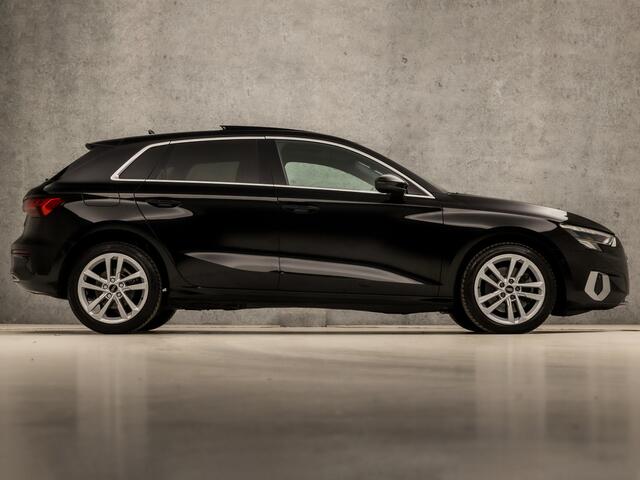 Audi A3 SPORTBACK 30 TFSI Sport Automaat (SCHUIFDAK, APPLE CARPLAY, GROOT NAVI, ADAPTIVE CRUISE, SFEERVERLICHTING, GETINT GLAS, SPORTSTOELEN, DAKRAILS, LED KOPLAMPEN, NIEUWSTAAT)