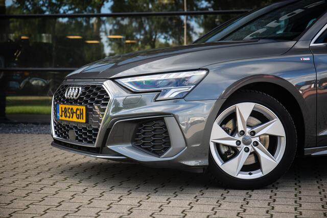 Audi A3 SPORTBACK 35 TFSI S edition S line Automaat, Carplay, Virtual cockpit,