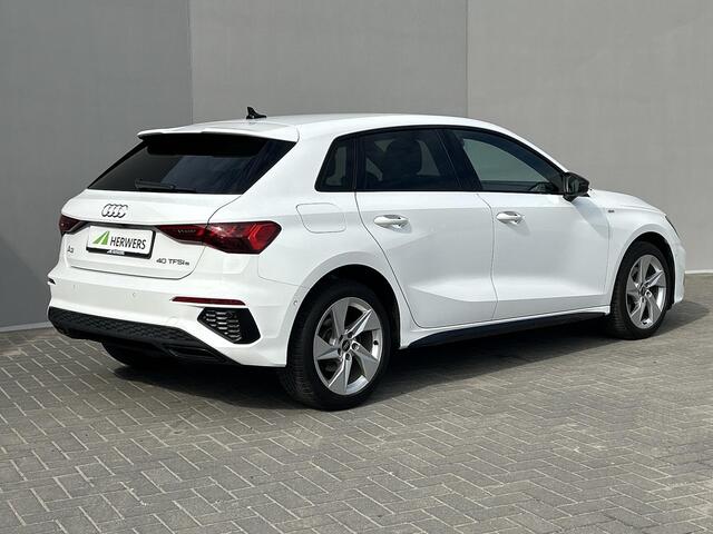 Audi A3 SPORTBACK 40 TFSI e Advance Edition Automaat / Trekgewicht 1.400 kg / PHEV / S-Line ext. / Navigatie / Apple carplay / Android Auto