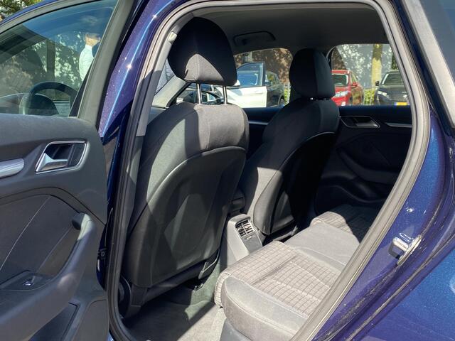 Audi A3 SPORTBACK 30 TFSI Advance VAN: 20.900,- VOOR: 18.440,- UW HERFSTVOORDEEL: 2.460,- | RIJKLAARPRIJS INCL. 12MND BOVAG
