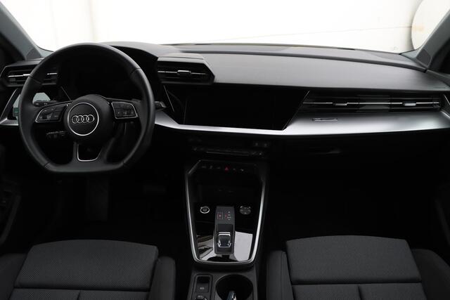 Audi A3 SPORTBACK 40 TFSI e S Edition 204pk S-Tronic l Afneembare trekhaak