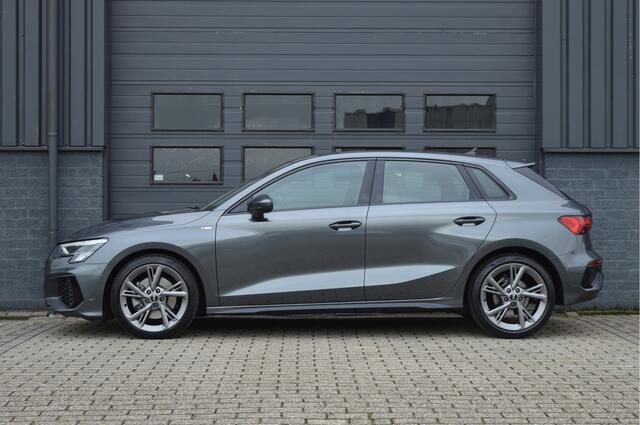 Audi A3 SPORTBACK 30 TFSI S edition | S-LINE |