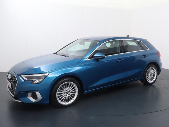 Audi A3 SPORTBACK 35 TFSI Business edition | 150 PK | Automaat | Multifunctioneel stuurwiel | Adaptive Cruisecontrol | Parkeersensoren |