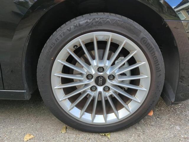 Audi A3 SPORTBACK 30 TFSI Business edition S-Tronic Navigatie / Parkeersensoren / LED verlichting / Airco-Clima / 17"LM velgen