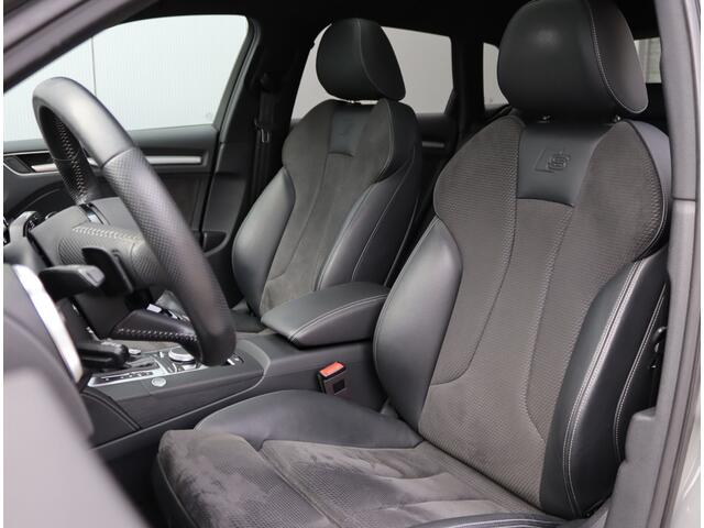 Audi A3 SPORTBACK 40 TFSI Sport quattro S Line | B&O | Pano | ACC | Trekhaak