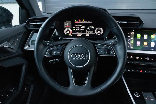 Audi A3 SPORTBACK 45 TFSI e S edition Competition Pano Parkeerhulp S line Carplay