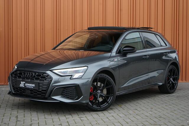 Audi A3 SPORTBACK 45 TFSI e S-line 245PK Panodak LED ACC Carplay 19" BTW