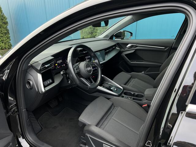 Audi A3 SPORTBACK 30 TFSI Attitude S-tronic AUT. CARPLAY|CRUISE|DIGI.DASHB|NAV|LED|PDC|ECC 1'EIG