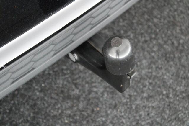 Audi A3 SPORTBACK 40 TFSI e 204pk 2x S-Line Trekhaak Camera Keyless Head-Up Stoelverwarming Virtual Cockpit Navigatie