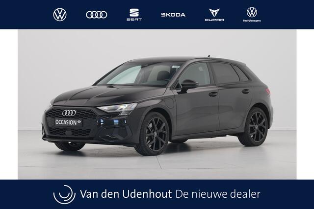 Audi A3 SPORTBACK 40 TFSI e 204pk Leer Navigatie Parkassist Privacy glass 306