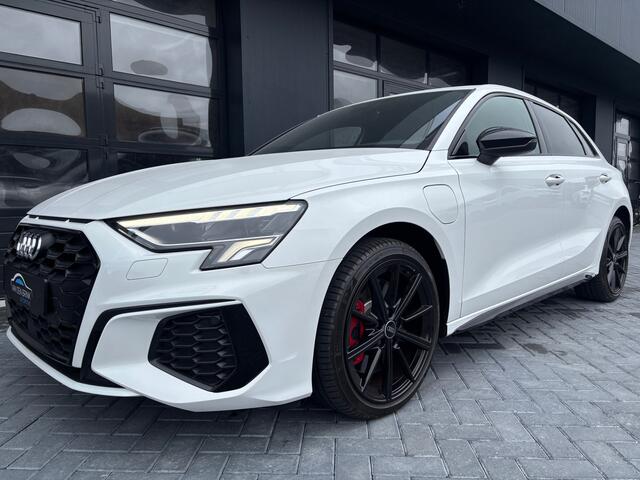 Audi A3 SPORTBACK 45 TFSIe 245 pk S-line Black Ed.