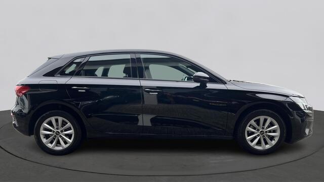 Audi A3 SPORTBACK 30 TFSI 110pk Pro Line / Carplay / DAB+ / Parkeerhulp