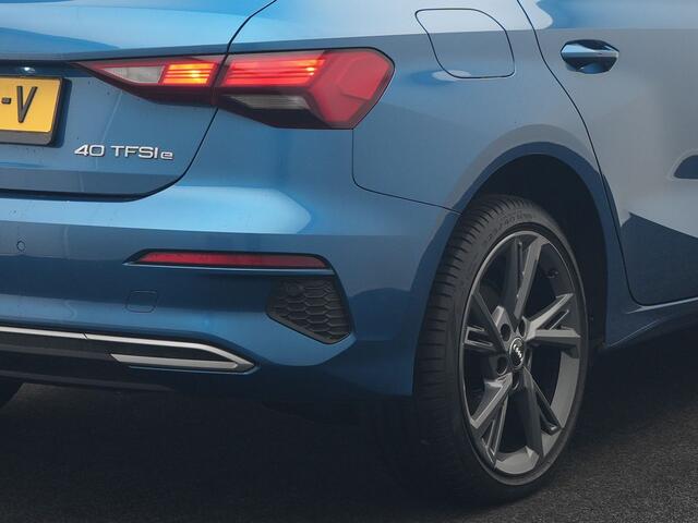 Audi A3 SPORTBACK 40 TFSI e Advanced edition Plug In Hybrid 204pk Dealer O.H PHEV | Trekhaak Afn. | Keyless | Apple Carplay | Sportstoelen Verwarmd | Navigatie | Virtual | Cruise Control | Front & Lane Assist | DAB | 18"L.M |