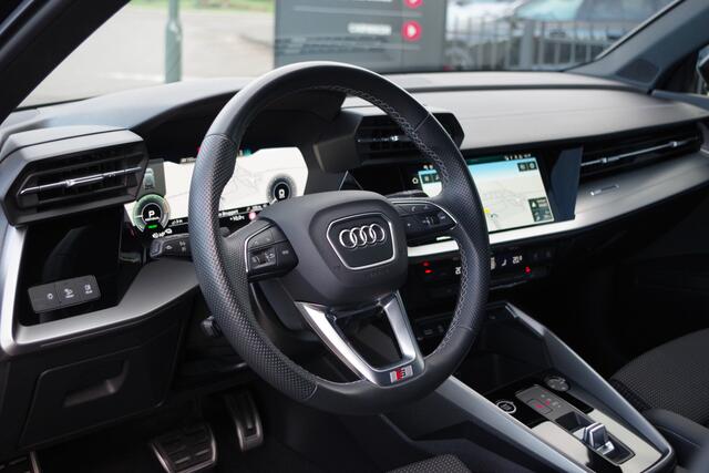 Audi A3 SPORTBACK 45 TFSI e 245 PK S-Line Edition Competition, Camera, Carplay, Adap. Cruise Control
