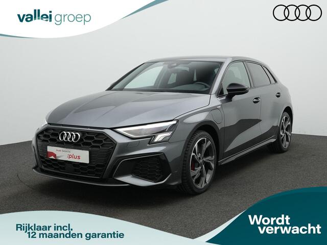 Audi A3 SPORTBACK 45 TFSI e 245 pk S-tronic S-Line | Trekhaak | Achteruitrijcamera | Stoelverwarming | Adaptive Cruise | Navigatie