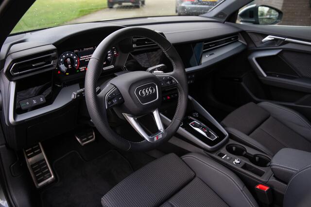 Audi A3 SPORTBACK 35 TFSI S edition , Panoramadak, Sonos audio, Adap. cruise, Sfeerverlichting