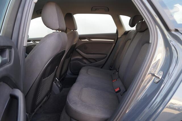 Audi A3 SPORTBACK 1.6 TDI 115pk Pro Line -NAVI-ECC-PDC-!