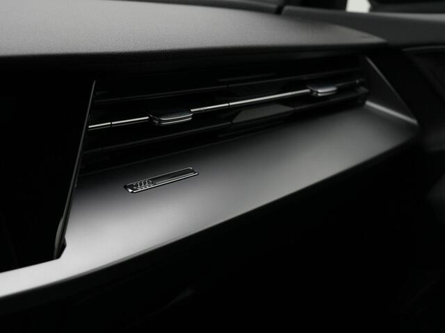 Audi A3 SPORTBACK 40 TFSI e 204 pk S-tronic Advanced edition / S-Line | Stoelverwarming | Adaptive Cruise | Navigatie