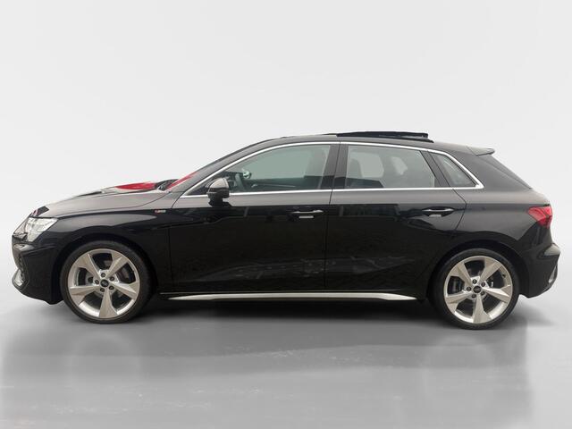 Audi A3 SPORTBACK 35 TFSI S edition | 3X S Line | Schuif-Kantel Dak | Sportstoelen | SONOS | Camera | Stoelverwarming | Apple Carplay | Adaptief Cruise Control | Climate Control