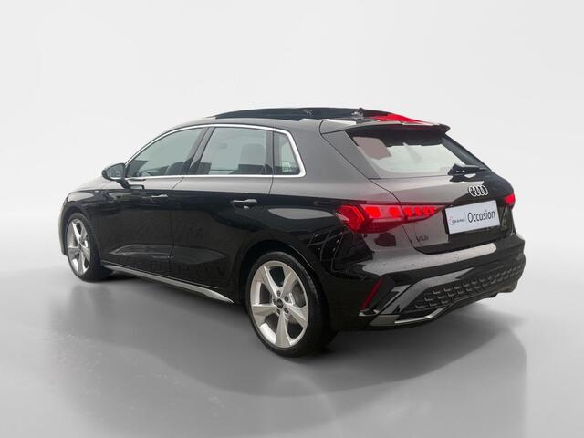 Audi A3 SPORTBACK 35 TFSI S edition | 3X S Line | Schuif-Kantel Dak | Sportstoelen | SONOS | Camera | Stoelverwarming | Apple Carplay | Adaptief Cruise Control | Climate Control