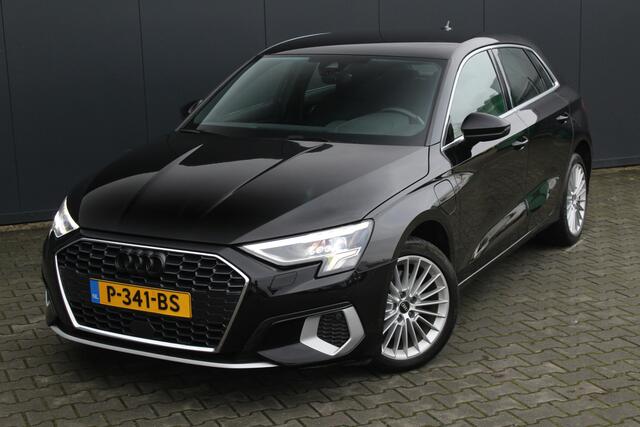 Audi A3 SPORTBACK 40 TFSI e Advanced edition | Incl. 12 maanden garantie | SOH 99% | Apple CarPlay | Sportstoelen | DAB | Bang & Olufsen | Zwarte hemel | Cruise control | Climate control | LED koplampen | Virtueel dashboard | Nederlandse auto |