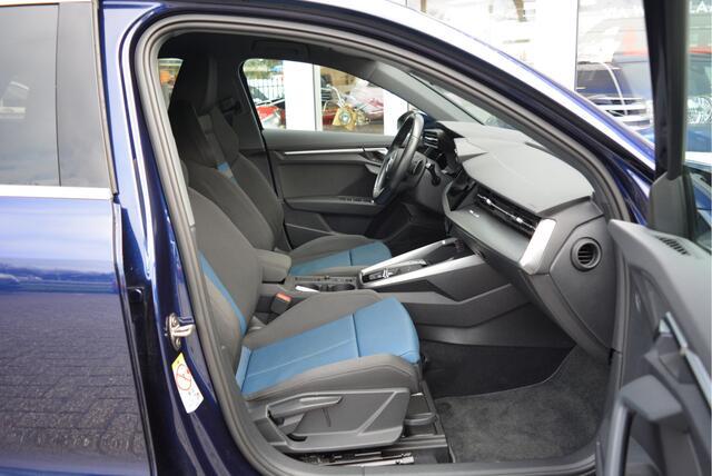 Audi A3 SPORTBACK 30 TFSI Business Edition | 2X LED | PDC V+A | Orig. NL | NAP |