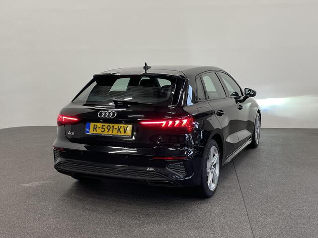 Audi A3 SPORTBACK 30 TFSI S edition Navigatie Apple Carplay / Android Auto Adaptive Cruise Control Parkeersensoren Full Led Virtual Cockpit Climate Control