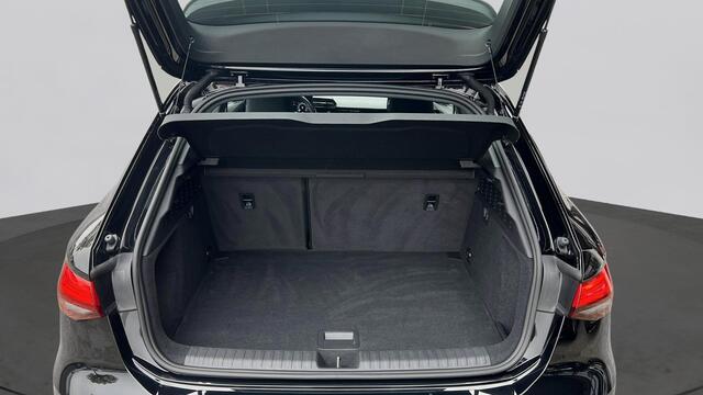 Audi A3 SPORTBACK 30 TFSI 110pk Pro Line Carplay / DAB+ / Parkeerhulp