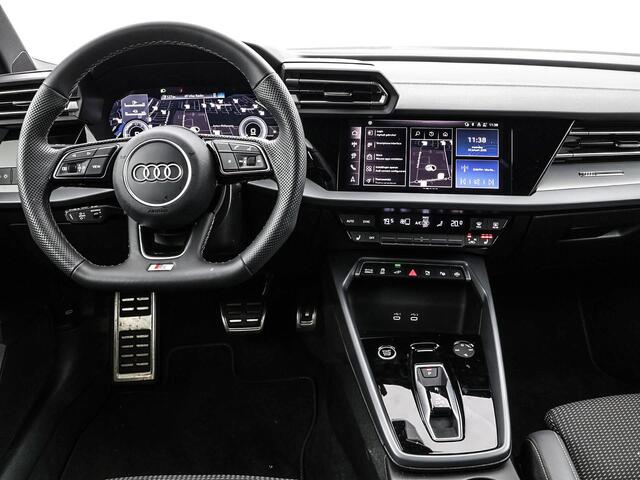 Audi A3 SPORTBACK 40 TFSIe S-tronic 204pk S Edition · Camera · Parkeerassistent · Zwart Optiek Pakket Plus · ACC · Stoelverwarming · Apple/Android Car Play · Garantie t/m 23-06-2029 of 100.000km