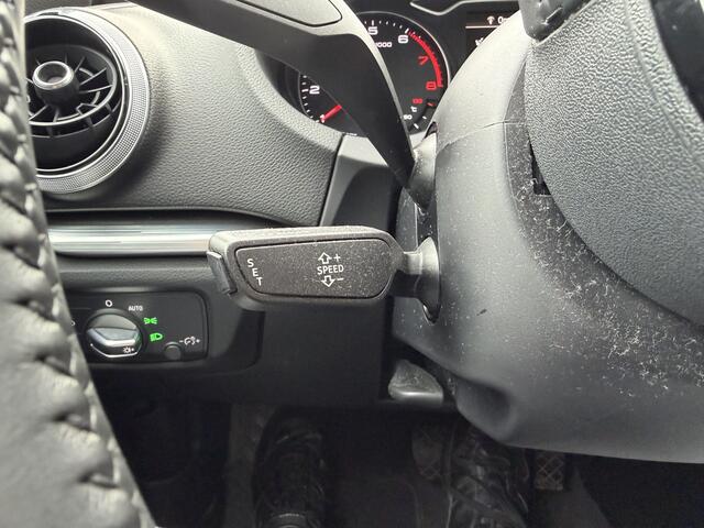 Audi A3 SPORTBACK BJR 2018 1.5 TFSI 150 PK CoD Sport Lease Edition AUTOMAAT | PDC ACHTER | SPORTSTOELEN | LMV | CRUISE | AIRCO