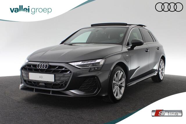 Audi A3 SPORTBACK S edition 40 TFSI e 204 pk | Glazen panoramadak | Assis.pak driving+parking plus | Warmtewerend glas donker tint