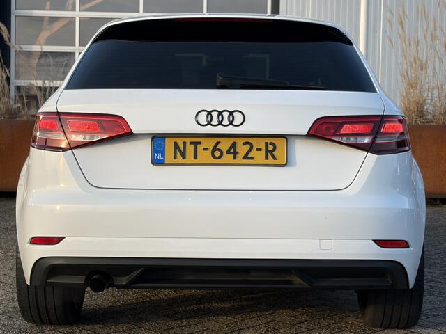Audi A3 SPORTBACK 1.0 TFSI 116pk | Airco | Bi-xenon koplampen | Bluetooth | Isofix bevestiging voor kinderzitjes | Lichtmetalen velgen 18" | Radio cd speler | Perfect onderhouden!