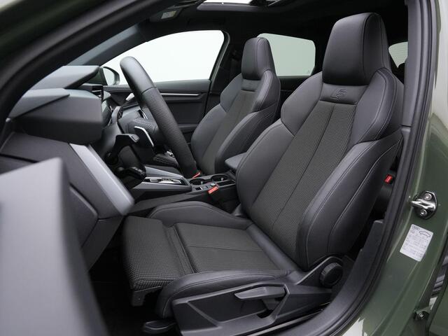 Audi A3 SPORTBACK 40 TFSI e 204 pk S edition / S-Line | Panoramadak | Achteruitrijcamera | Stoelverwarming | Adaptive Cruise
