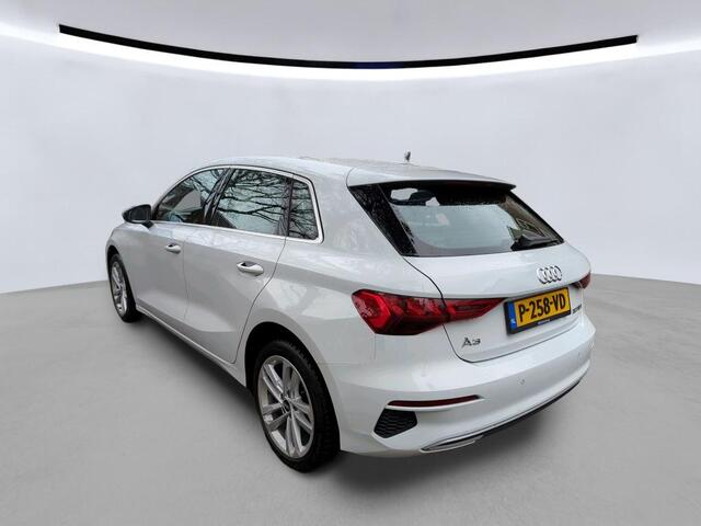 Audi A3 SPORTBACK 30 TFSI Advanced edition / AUTOMAAT/ NAVI/ CLIMA/ PARK. SENSOREN/ LED/ 17"LMV
