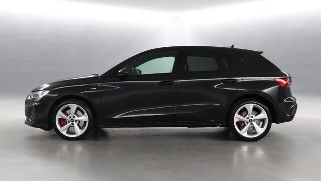 Audi A3 SPORTBACK 45 TFSI 272pk e S edition Competition S-Tronic / Navigatie / Stoelverwarming / Camera