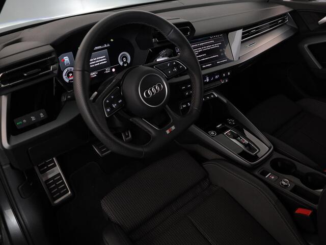 Audi A3 SPORTBACK 40 TFSI e S edition 204 pk S-tronic | Verlengde garantie | Navigatie | Parkeersensoren (Park assist) | Achteruitrijcamera | Stoelverwarming | S-Line |