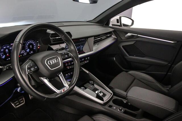 Audi A3 SPORTBACK 45 TFSI e S edition Competition | Full-led | Pano | Sonos 3D | MMI plus | Optiek zwart | ACC | Parkeerassistent |