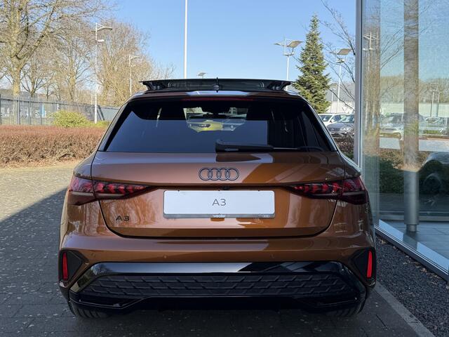 Audi A3 SPORTBACK S edition Competition 45 TFSI e 200 kW / 272 PK Sp Ipanemabraun Audi Exclusive | Panoramadak | Elektrische Stoelen | SONOS | Camera |