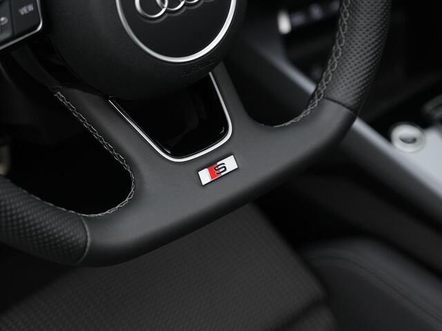 Audi A3 SPORTBACK 40 TFSI e 204 pk S edition / S-Line | Panoramadak | Achteruitrijcamera | Stoelverwarming | Adaptive Cruise