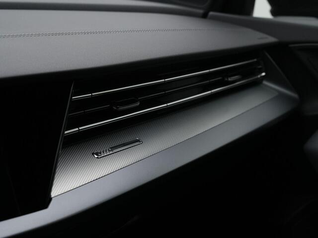 Audi A3 SPORTBACK 40 TFSI e 204 pk S edition / S-Line | Panoramadak | Achteruitrijcamera | Stoelverwarming | Adaptive Cruise