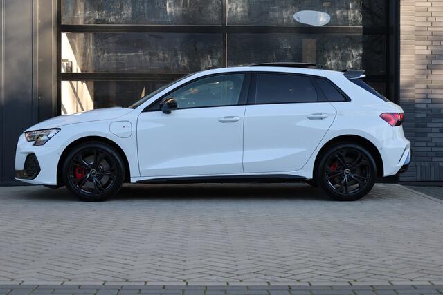 Audi A3 SPORTBACK 45 TFSI e S edition Competition | BTW | S-LINE | PANO | MATRIX | MASSAGE | MEMORY | CARBON | KEYLESS | ELEK ACHTERKLEP |