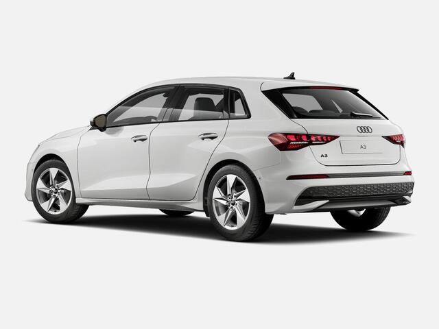 Audi A3 SPORTBACK 30 TFSI Advanced edition 116 PK · Optiekpakket zwart plus · Afgevlakt stuurwiel