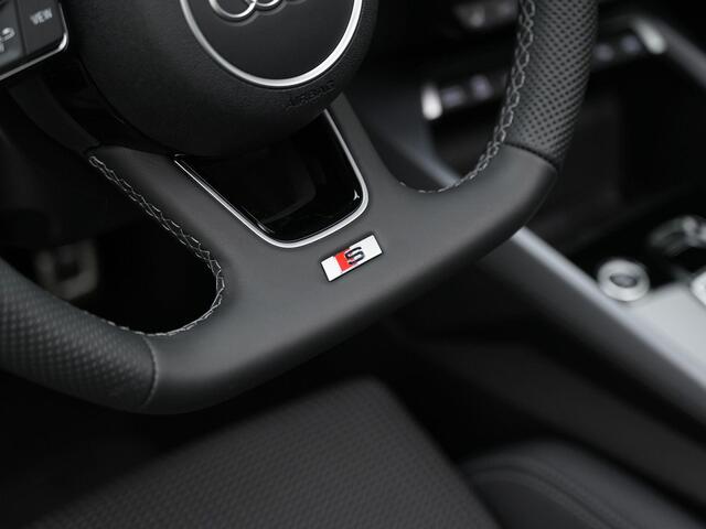 Audi A3 SPORTBACK 45 TFSI e S edition Competition / S-Line | Panoramadak | Matrix LED | Elektr. verstelbare stoel