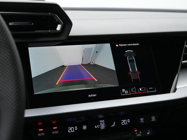 Audi A3 SPORTBACK 45 TFSI e S edition Competition / S-Line | Panoramadak | Matrix LED | Elektr. verstelbare stoel