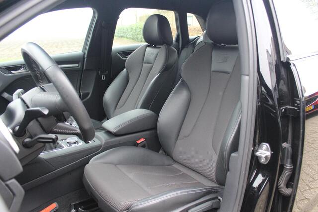 Audi A3 SPORTBACK 30 TFSI Advance Sport